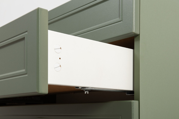 Комод Марион 16.249 дымчатый зеленый K521, олива шагрень AG 1050 ПВХ, белый PE шагрень